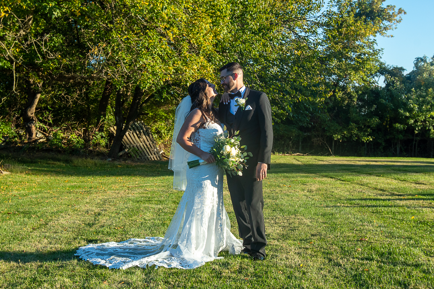 wedding photographer rose bank winery