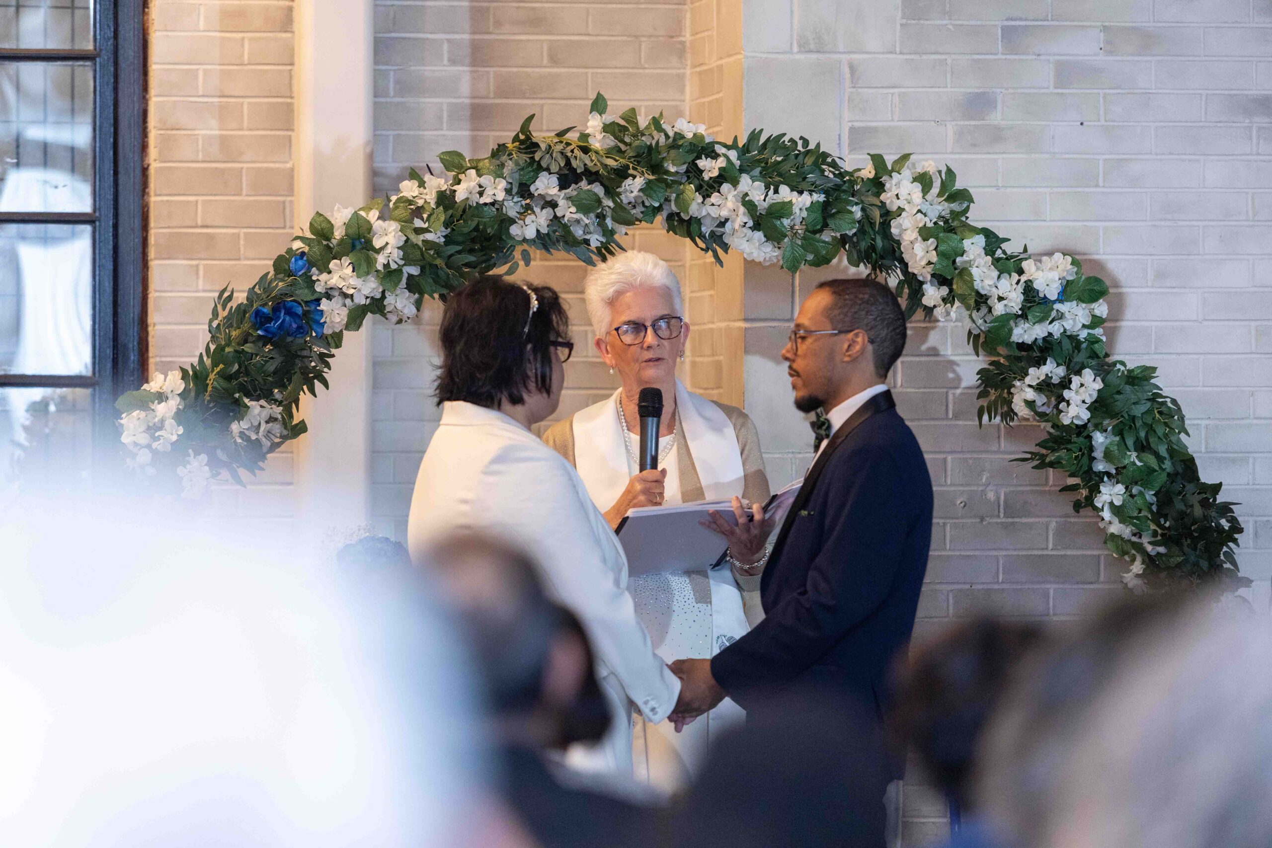 wedding photographer manayunk, wedding alter