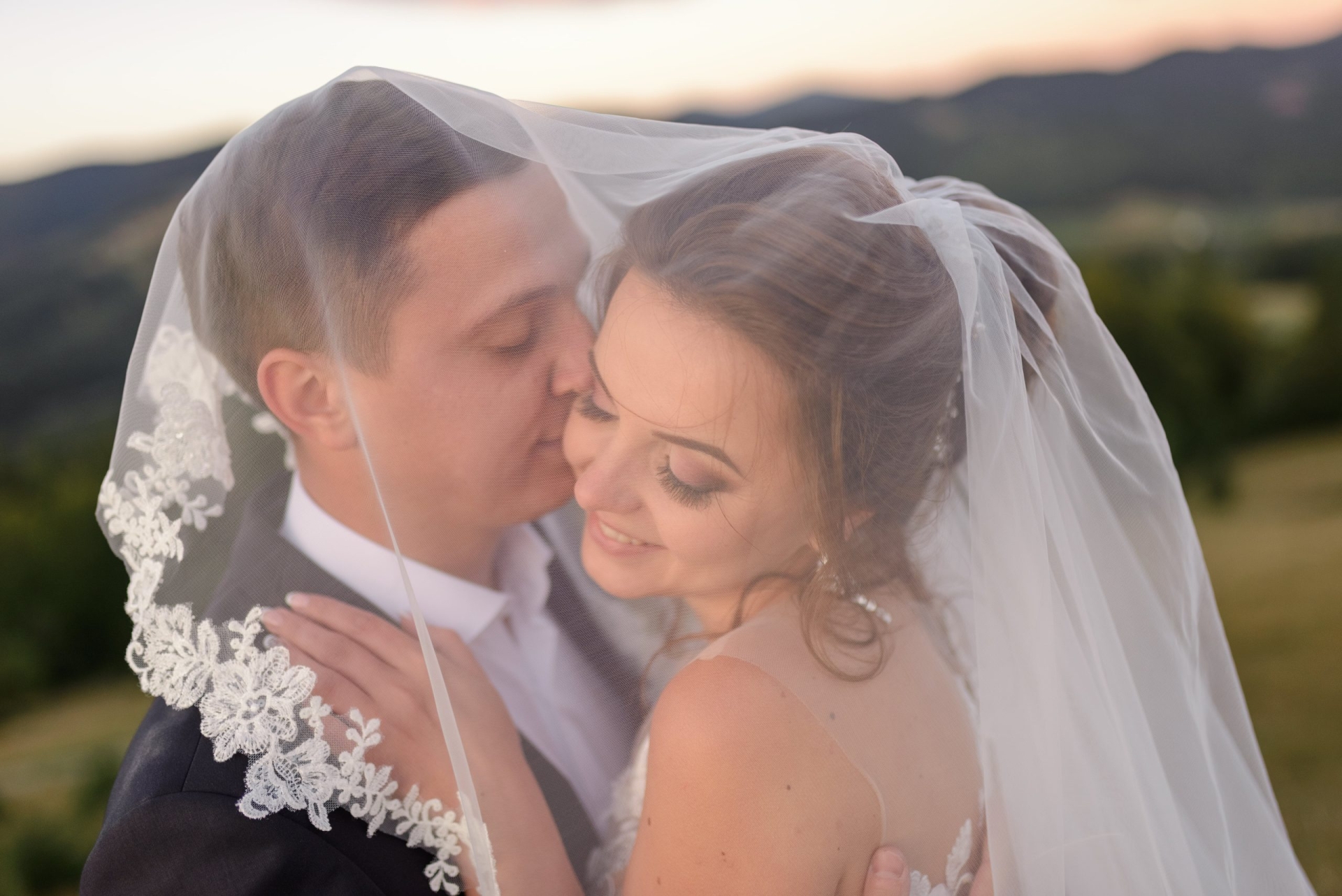 wedding photography in the mountains newlyweds ar 2021 09 02 00 26 37 utc min scaled
